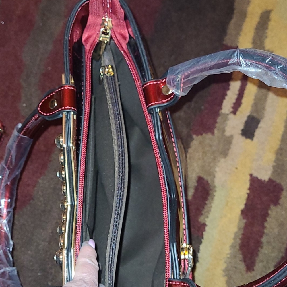 Blingy Handbag - Picture 4 of 7